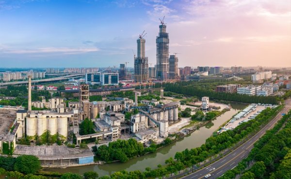 华丰金服 安藤忠雄等建筑师出手，浦东张江水泥厂焕新亮相